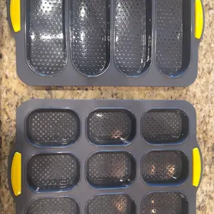 Silicone Baguette Baking Mold, Silicone Loaf Molds, 4 Counts/set Including 2 Baguette Food Baking Pans, Spatula and Oil Brush, Heat Resistant Non-stick Baking Mold for Home Kitchen #TOP PICKS