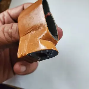 Gallo Roosters Gamebird Gamefowl Short Block Botana Tiburon for Enhanced Performance Ideal for Enthusiasts with Short Block Design