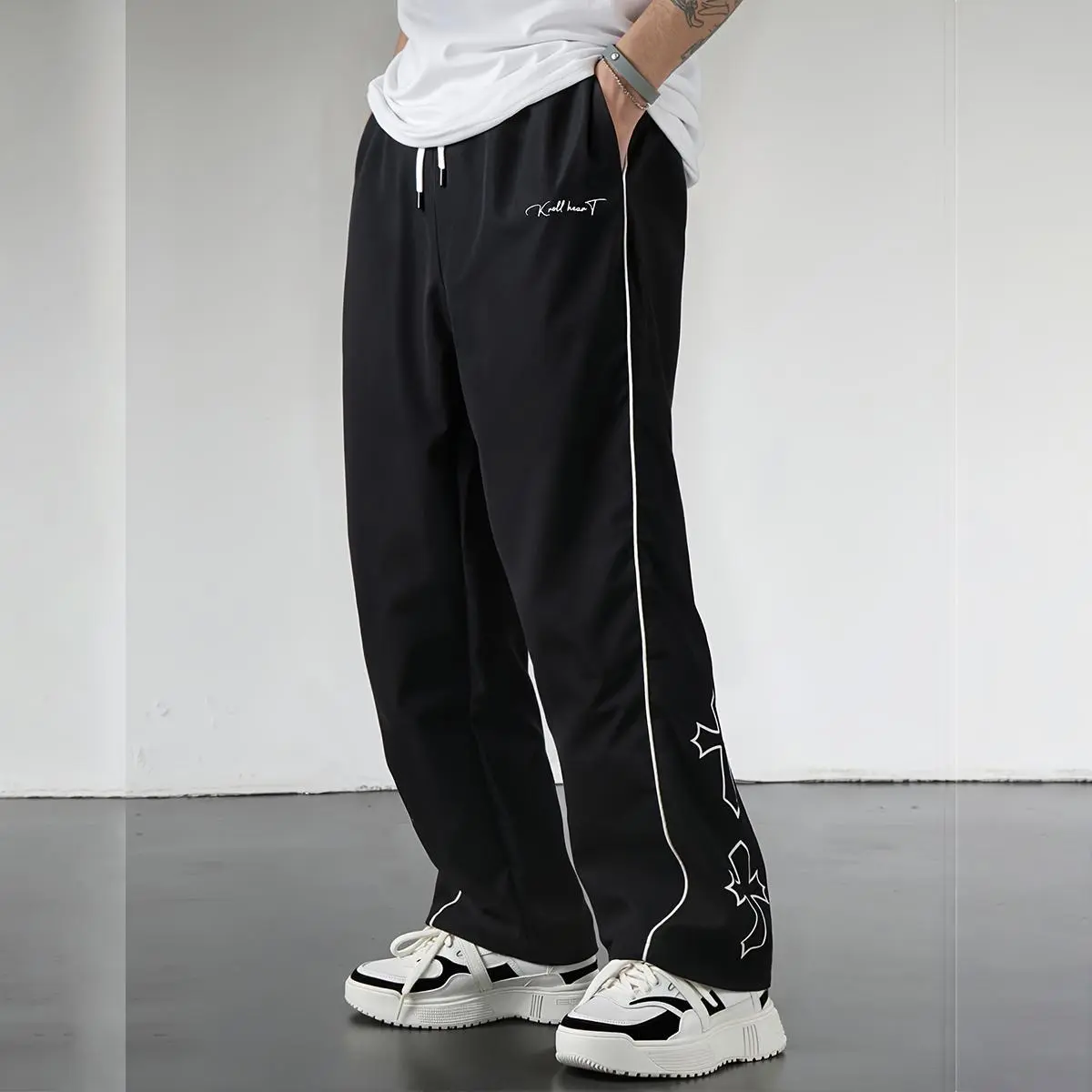 105 Black