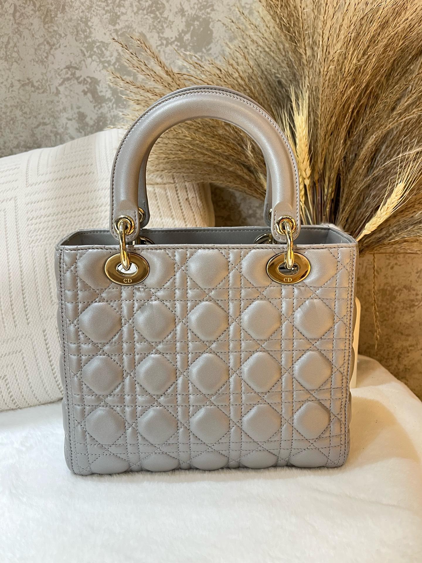 Pre-owned Dior Medium Lady Bag in grey cannage quilted lambskin 1919H0310