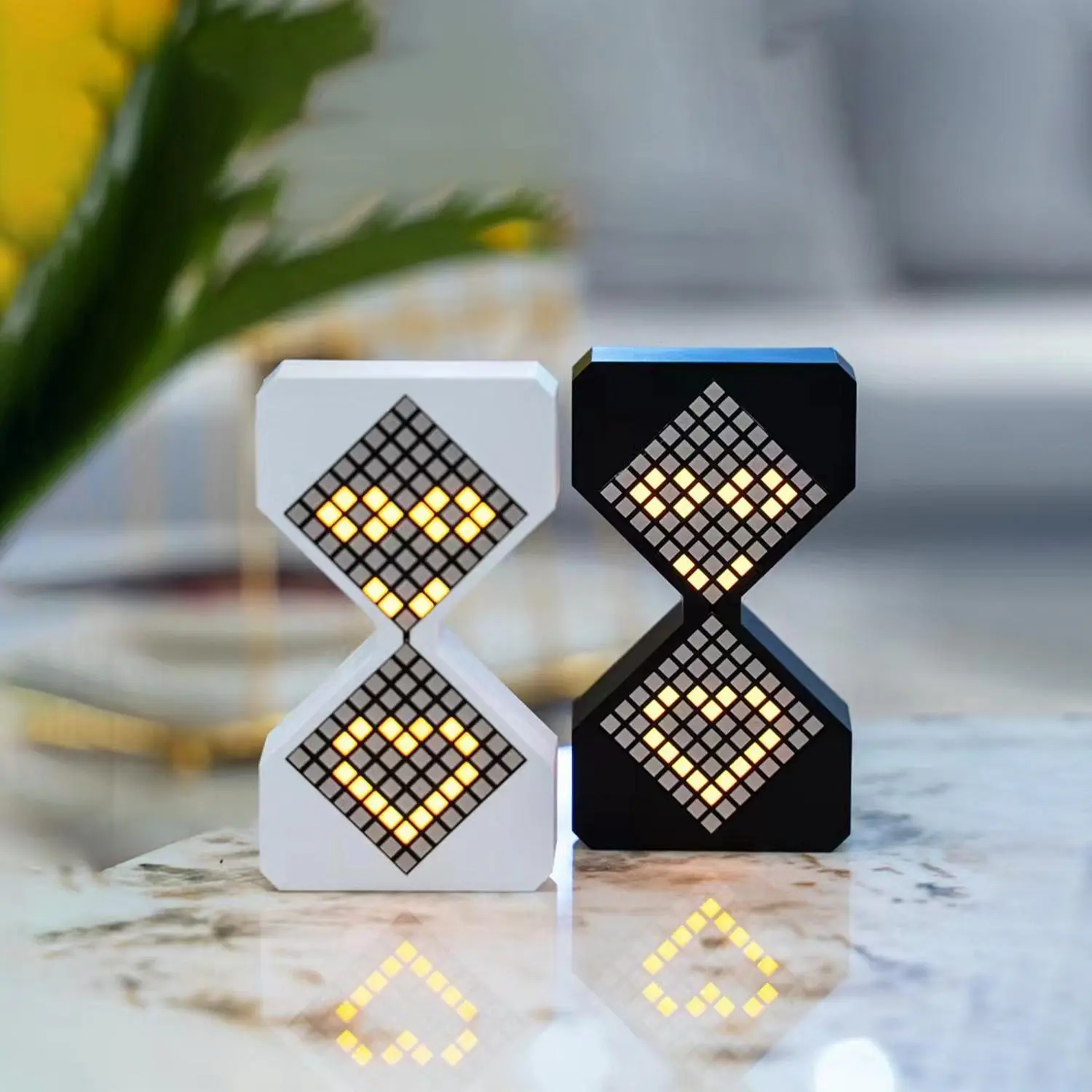 Y2K Vintage LED Pixel Hourglass, Electronic Sand Timer with 3 Unique Light Patterns & Adjustable Brightness, 30 Min Countdown, USB-C Rechargeable Desk Decor for Kitchen, Study, Yoga, Gaming