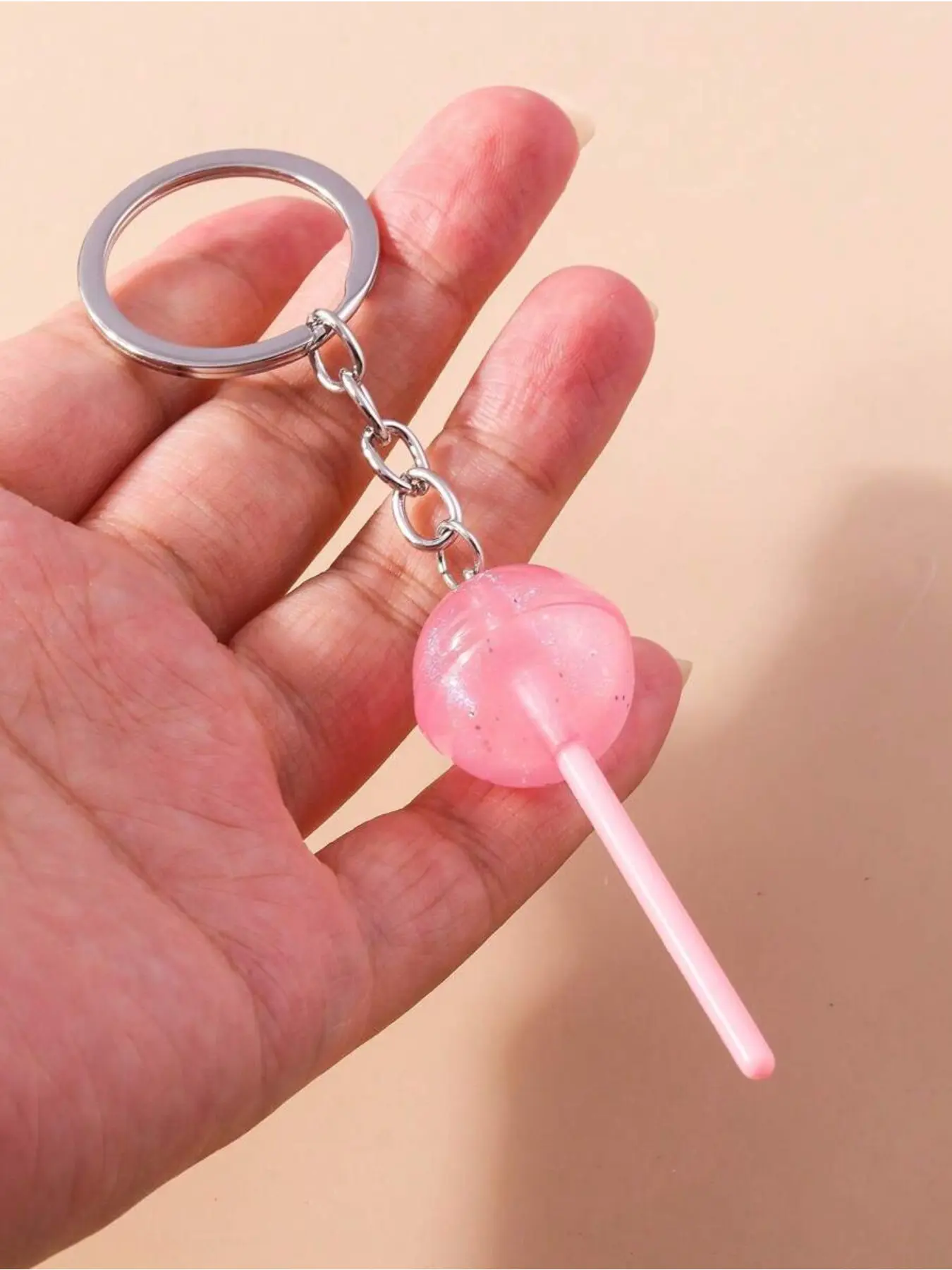 Solid color acrylic lollipop keychain with stick, can be hung on girls' phone bags, round lollipop shaped alloy keychain, suitable for daily use