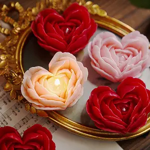Heart-Shaped Rose Scented Candle, Realistic Flower Gradient Decorative Piece, Romantic Atmosphere Aromatherapy Candle, Valentine's Day Proposal Gift