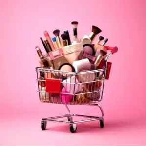 CEB Lippies Cucharon - 15-20 Lip Products Ideal for Personal Use Gifts or Business Makeup Essentials Premium Quality