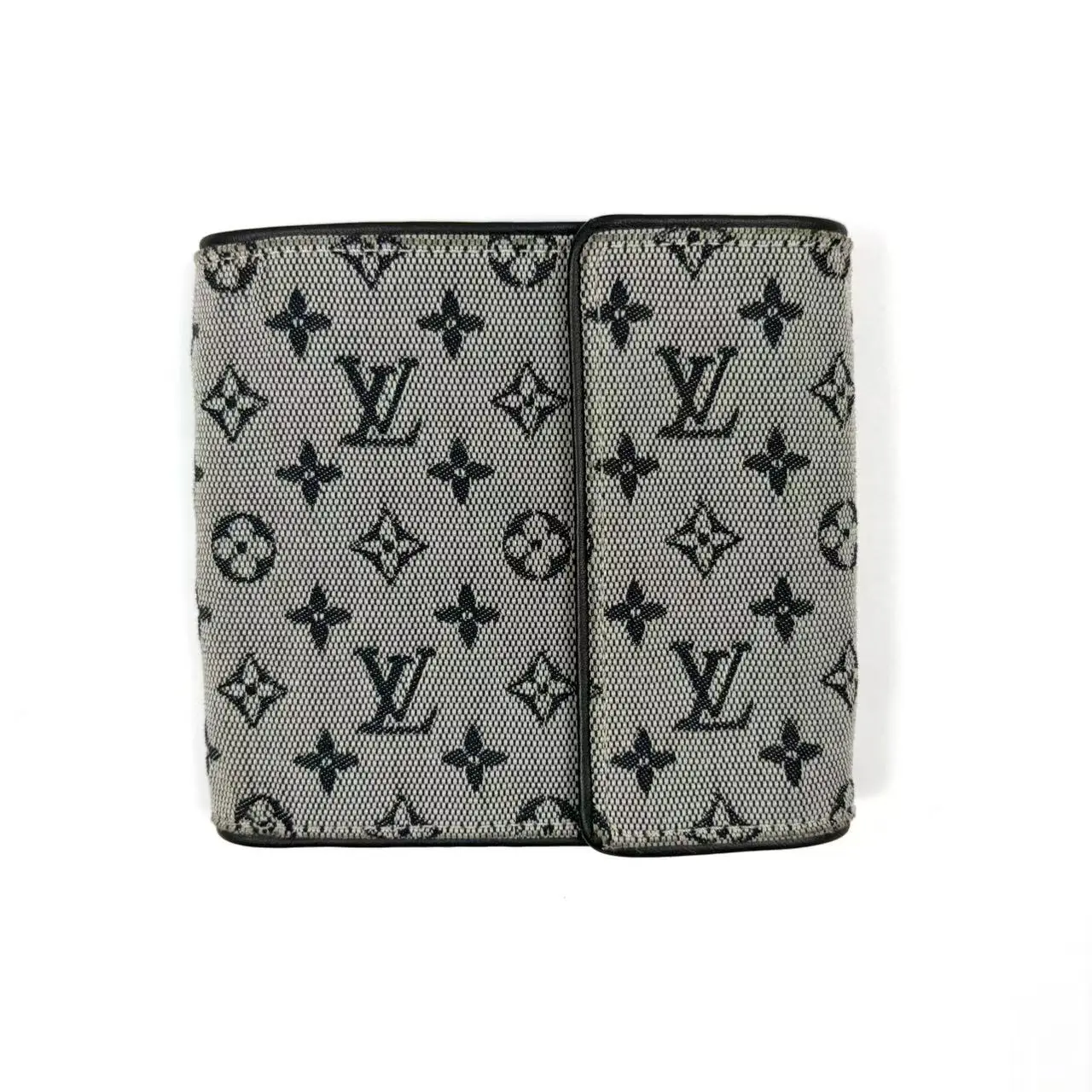 Pre-owned Louis Vuitton canvas Clutches and wristlets Wallet, Pre Loved Luxury Clutch & Wristlet Accessory