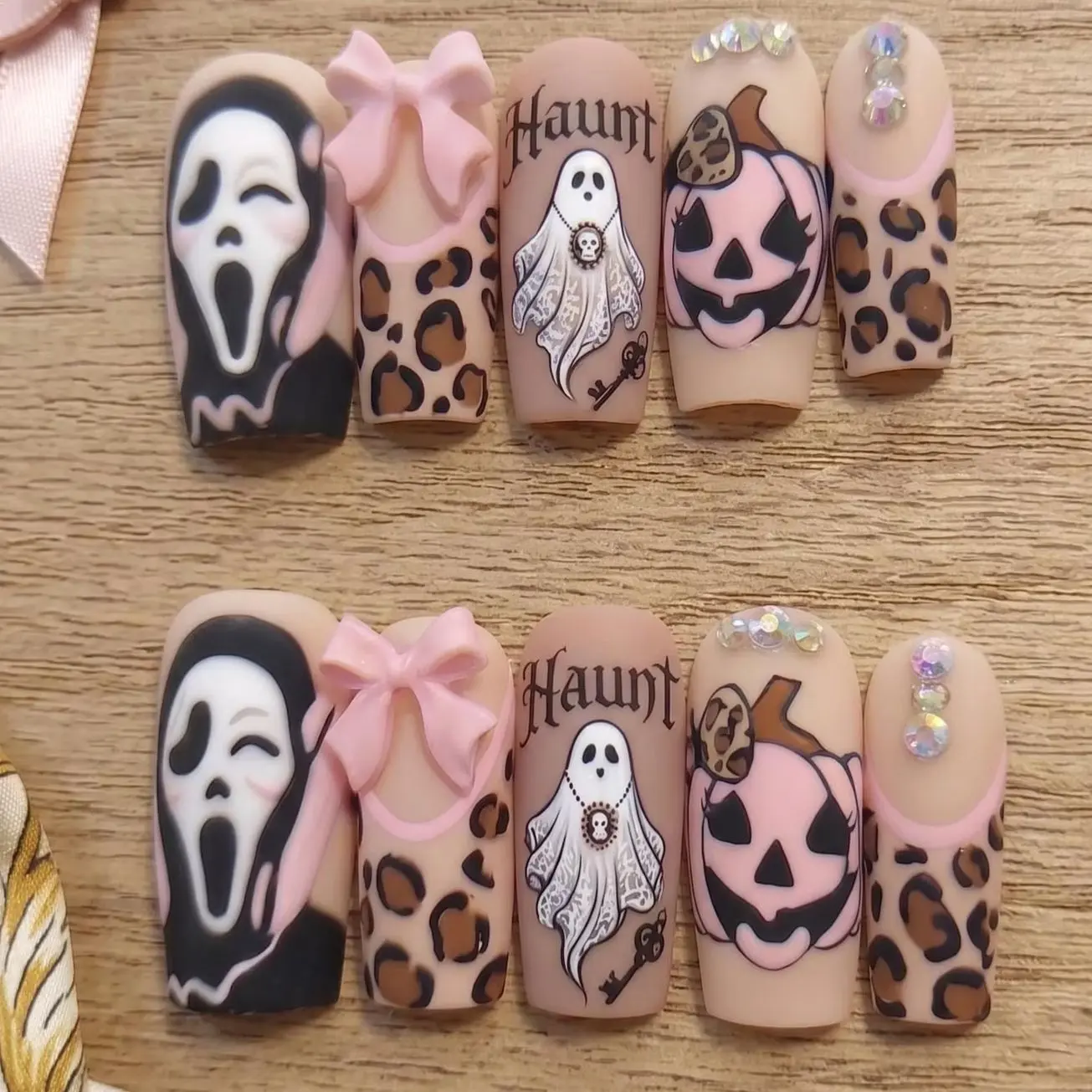Pink Leopard Halloween Press on Nails Luxury 3D Bow Ghostface Custom Nails