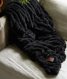 Comfrt Dreamer Blanket Medium - Solid Color Thunder 50" x 60" Plush Velvety Polyester Cozy Weighted Gift for Relaxation warm fluffy