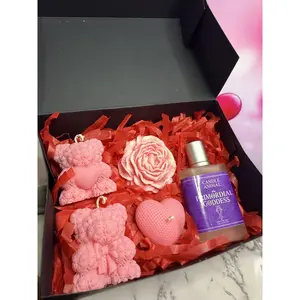Bear Heart Peony Pillar Candle and Perfume Gift Box