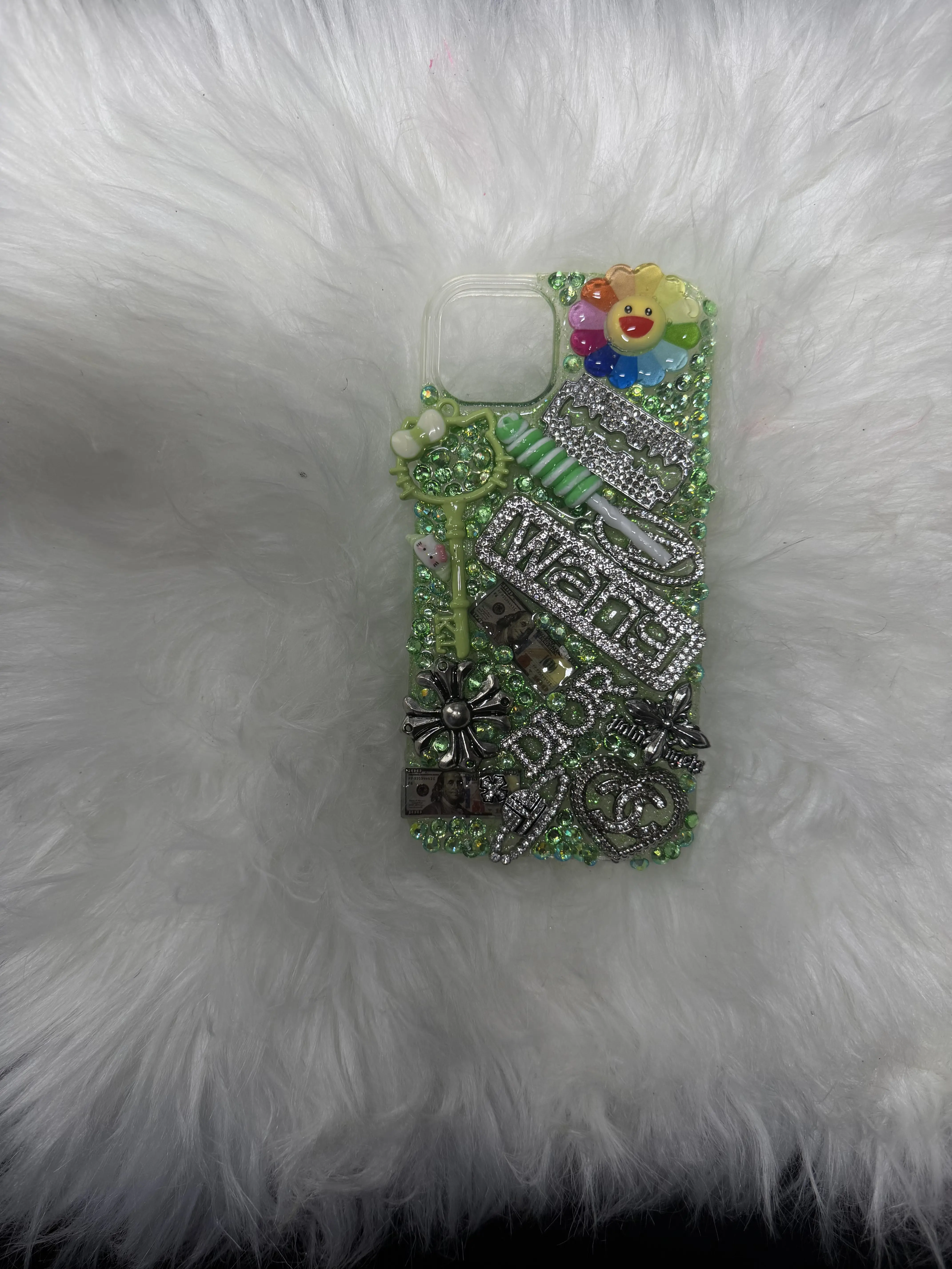 Designer iPhone 13 Junk Case
