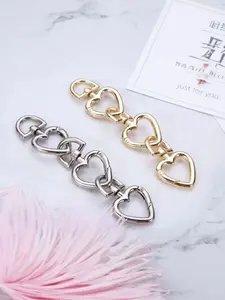 6 Metal Heart-Shaped Keychain Clips, Spring Press Design, Ideal for DIY Projects and Bags, Durable Key Accessories