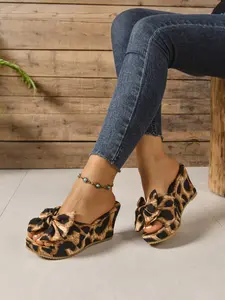 Leopard Print Bow Heeled Sandals for Women, Thick Sole Height-Boosting Slippers, Summer Retro Open-Toe Platform Flip Flops