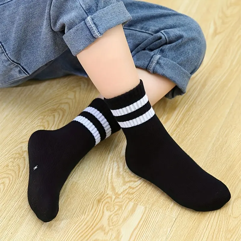 Boys' Mid-Calf Athletic Socks (1 Pair) - New Spring & Summer Fashion Clothing for Older Children, Youth Socks, Junior