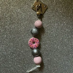 Title:  Pink Donut Beaded Dangle Charm – Cute Bag, Keychain, or Tech Accessory