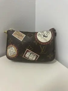 Pre-owned Louis Vuitton Coated Canvas Mini Bags Monogram Patch Mini Pochette Accessoires Brown Mini Bags, Handbags LOU480020 | Usee