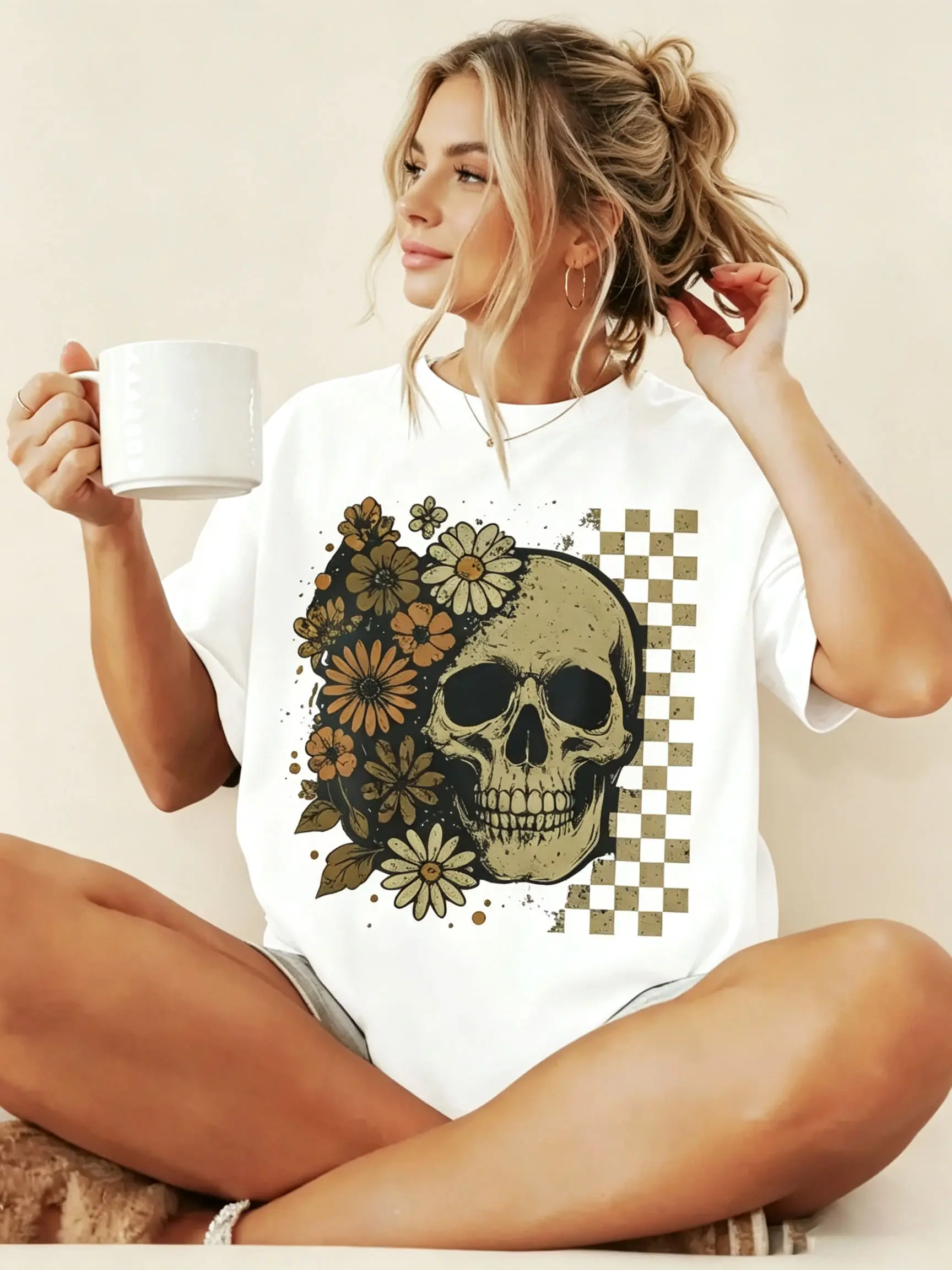 Comfort Colors Boho Skull Graphic Tee, Vintage Tshirt, Retro Summerween T-Shirt, Cute Spooky Halloween Summer T-ShirtUnisex Crew neck T-shirt for Men And Women,Breathable Comfortable Loose Fit,Casual with tees Lever Action Rifle Grunge Album Acid Washed