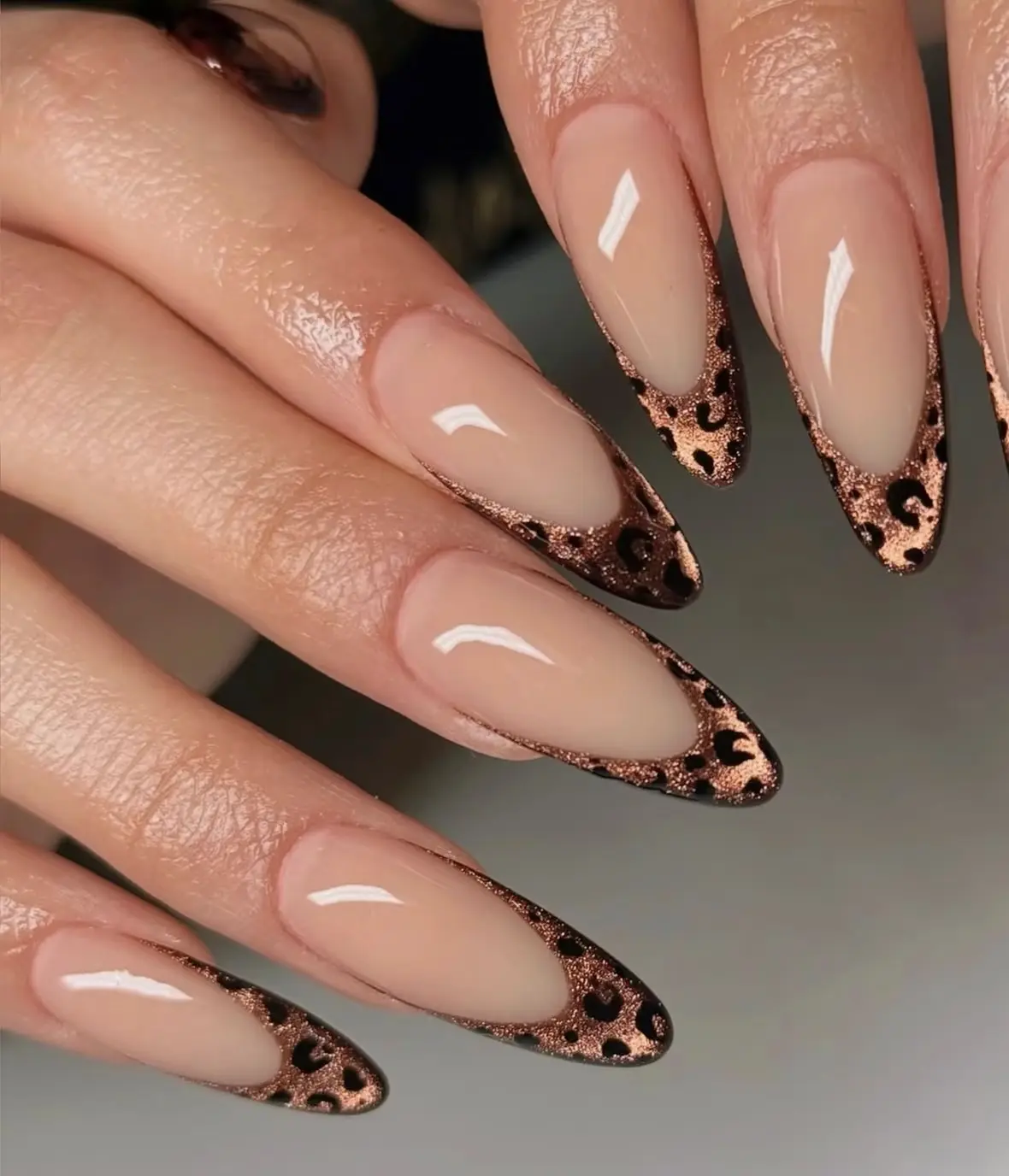 Ava(4783)gc.28sets Handmade Press-on Nails, Pick Size and Length, Surprise Styles.