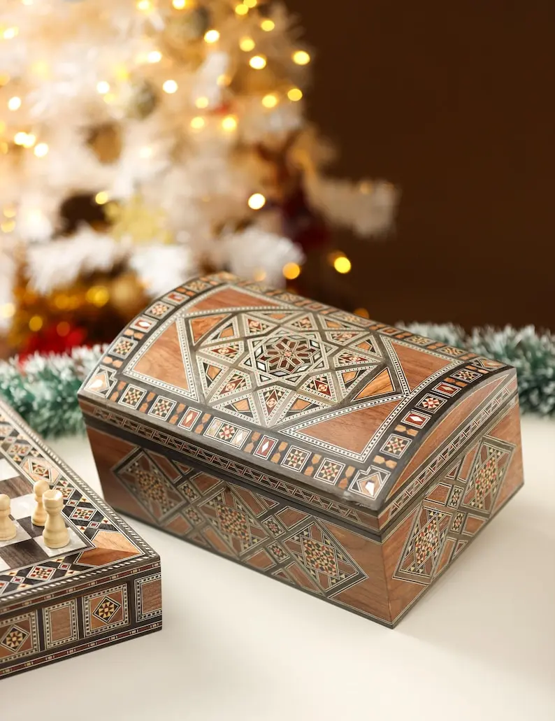 Mother of Pearl Mosaic Inlay Jewelry Box with Lock and Key, Handmade Walnut Wood Keepsake Chest, Removable Tray