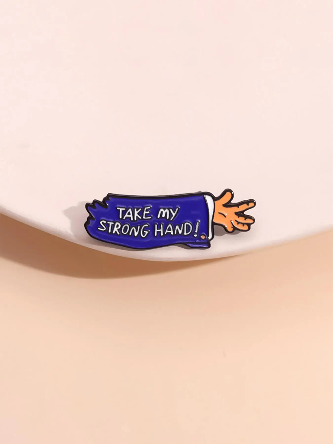 Take My Strong Hand Letter Design Clip Brooch, Durable Metal Pins, Accessories for Men, Fashion Brooch for Women & Men, Enamel Pin Suitable for Backpa