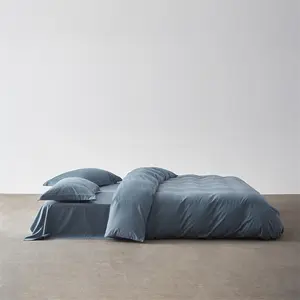 3-Piece Solid Plain color Modern Bedding Set, Include 1pc Duvet Cover &2pcs Pillowcases, 110g/m2 excellent fabric, Soft Breathable Fabric, Ideal for All Seasons Machine wash, Soft Bedding Sets