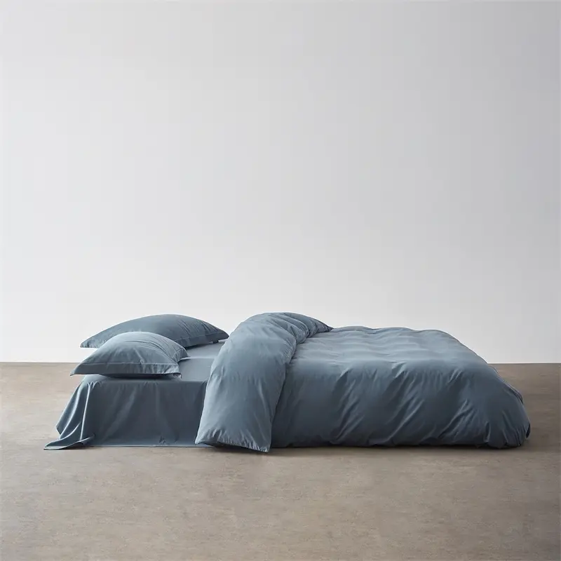 3-Piece Solid Plain color Modern Bedding Set, Include 1pc Duvet Cover &2pcs Pillowcases, 110g/m2 excellent fabric, Soft Breathable Fabric, Ideal for All Seasons Machine wash, Soft Bedding Sets