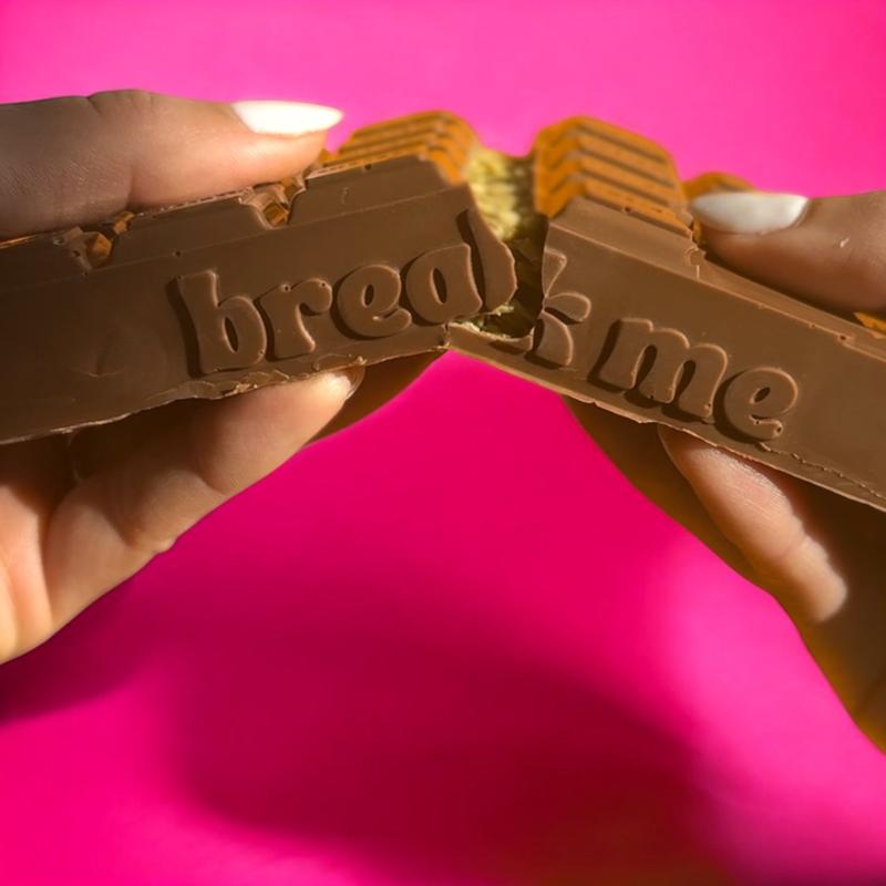 Chocbox Dubai Chocolate Pistachio Knafeh Stuffed Chocolate Bar Kit With Reusable Chocolate Bar Mold