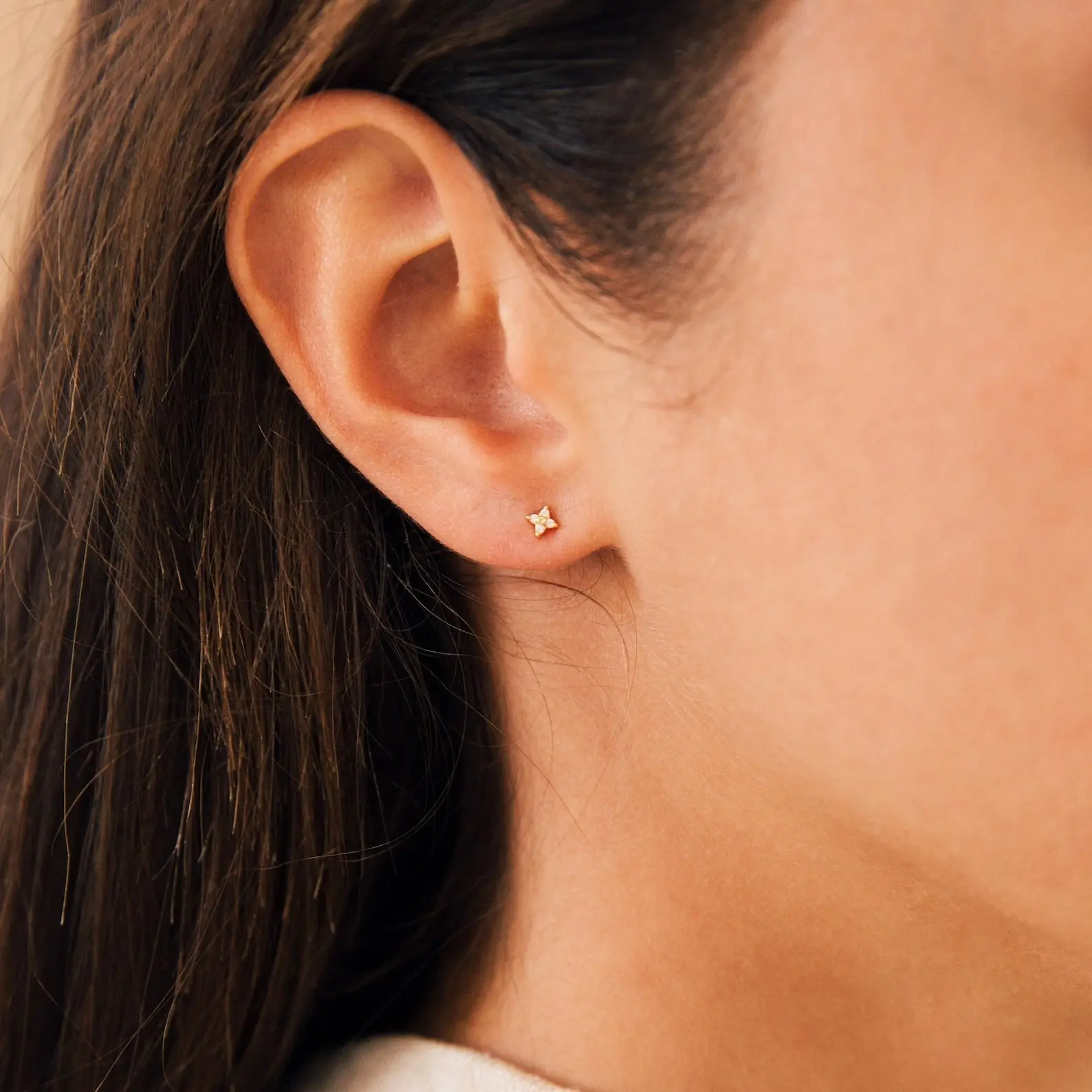 Hera Flower Studs by Caitlyn Minimalist - Dainty Diamond Flower Earrings - Small Stud Earrings for Cartilage, Second Hole Piercings - Gifts for Her