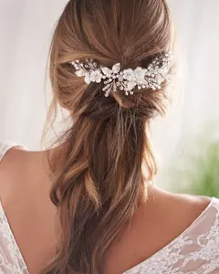 Floral Crystal & Pearl Comb • Crystal Wedding Comb • Bridal Hair Comb • Floral Hair Comb • Pearl Hair Comb • Floral Hair Comb • 2299