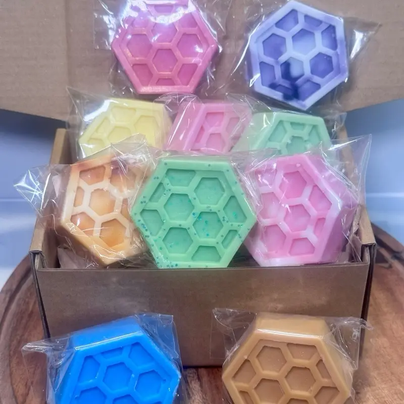 HONEYCOMB WAX MELT BOX, 10 DIFFERENT SCENTS