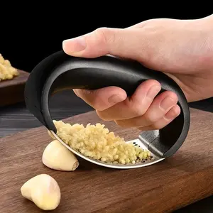 1pc Garlic Crusher Manual Ring Black Vegetable Cutter Kitchen Vegetable And Fruit Gadgets Masher Stainless Steel Garlic Press Chopping Accessories Cooking Utensils