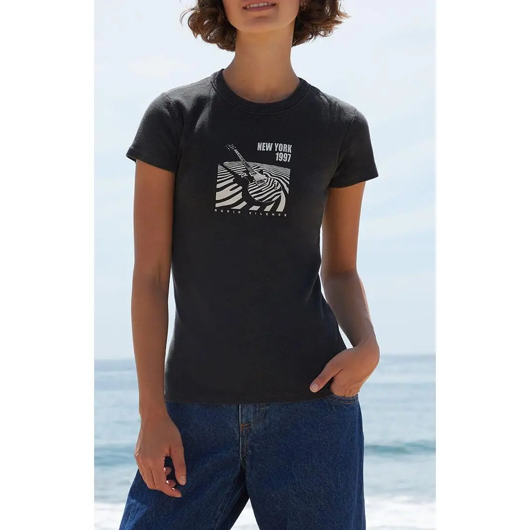 John Galt Women's New York 1997 Radio Silence T-Shirt - Multicolor