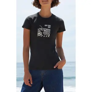 John Galt Women's New York 1997 Radio Silence T-Shirt - Multicolor