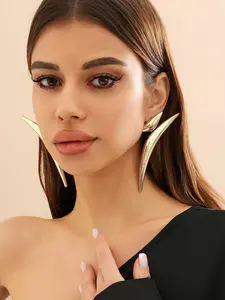 Minimalist Temperament Alloy Dangle Earrings, Fashionable Triangle Shaped Earrings for Women, Trendy All-match & Exquisite Jewelry for Birthday Gift