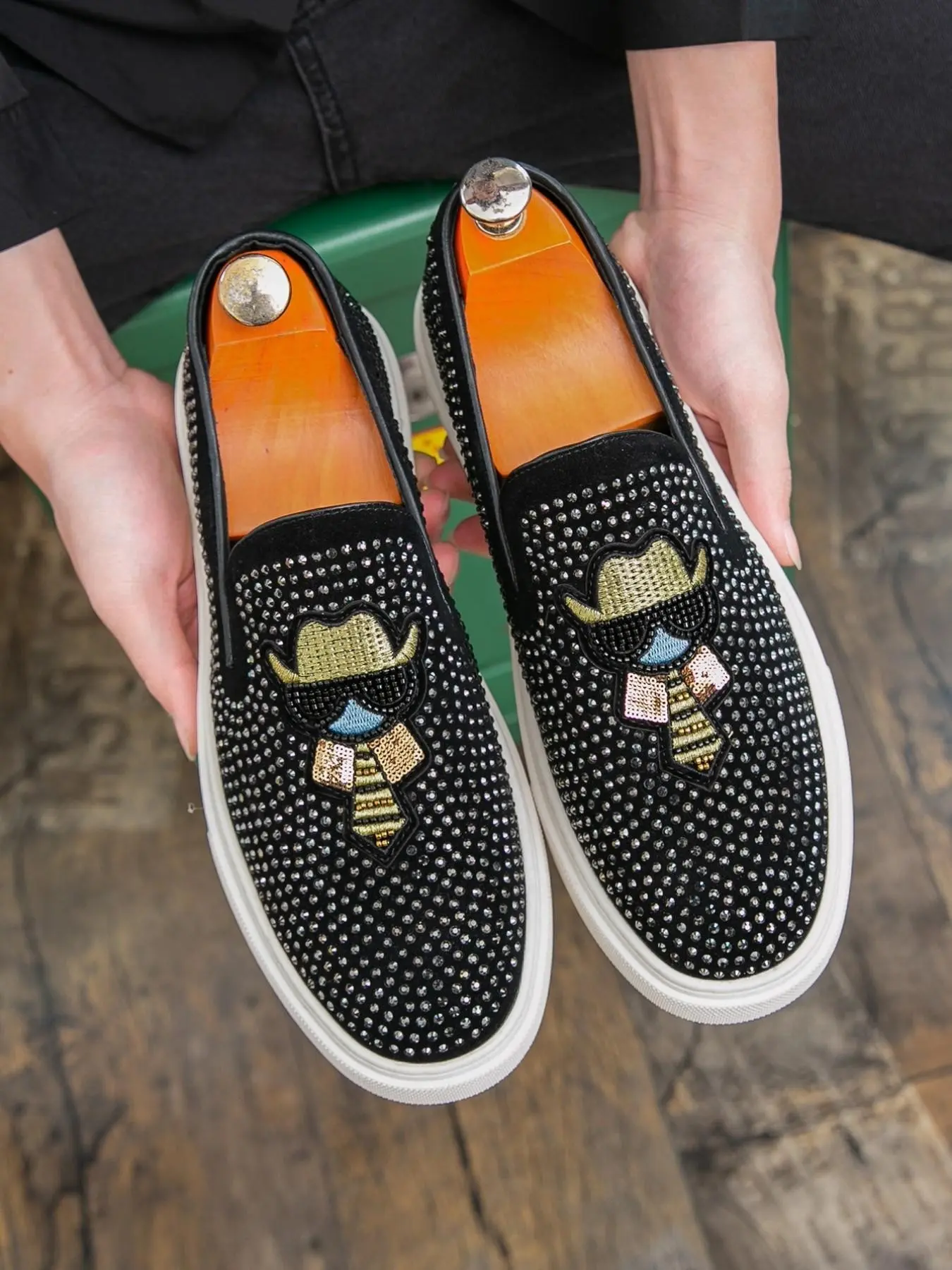 Men's Crystal Diamond Sneakers, Walking Shoes, European Style Casual Shoes, Luxury High-End Youth Footwear, One-Piece Slip-On Lazy Shoes, PU Leather Loafers