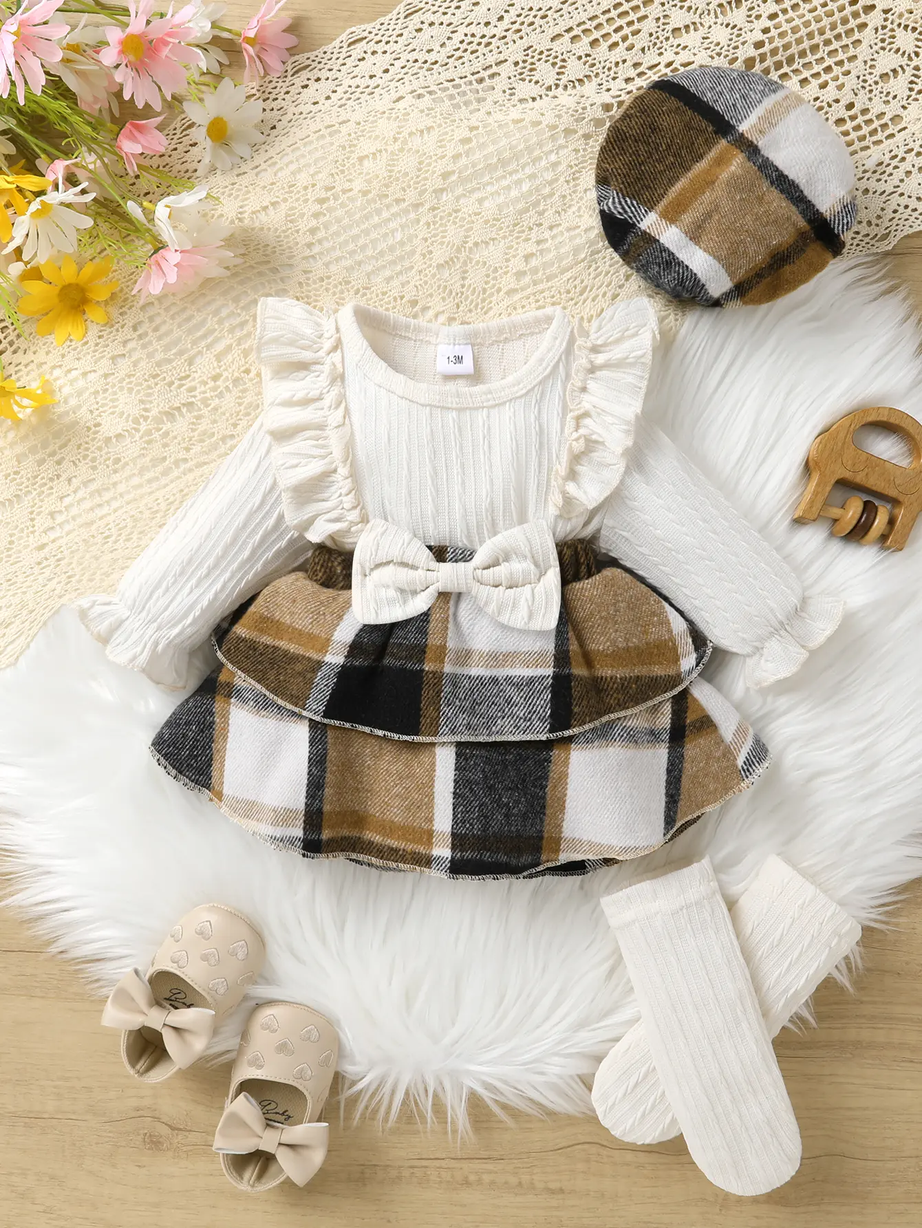3-piece Casual, Elegant And Cute Baby Girl Jumpsuit Dress, Soft And Comfortable, With Bow Decoration And Ruffle Edge Layered Checkered Dress Jumpsuit With Hat And Socks