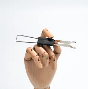Keyboard key puller