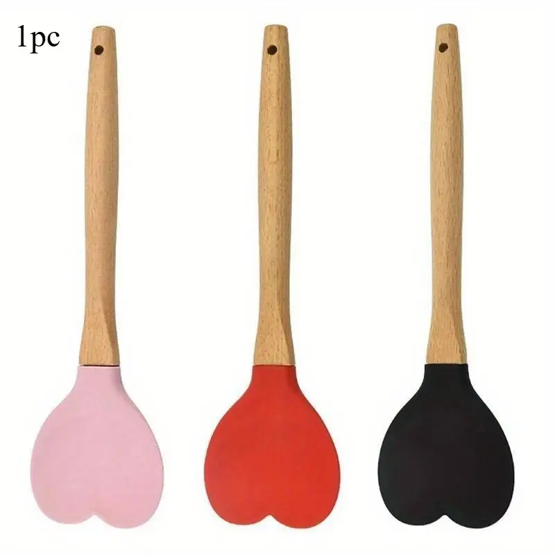 1PC Silicone Heart Shape Pastry Spatulas With Wooden handle Cookie Spoon Baking Accessories Kitchen Cooking Tools Accessories Utensils