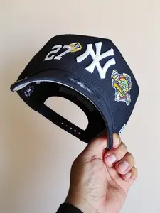 New Era New York Yankees Black 9FORTY Adjustable Baseball Cap – White Embroidered NY Logo, World Series Patch, Unisex Snapback Hat, Classic MLB Streetwear, Casual Urban Sport Fashion