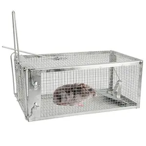 SmartCatchX single-pack live mouse trap cage, humane mouse trap, galvanized iron material, includes a removable U-shaped rod for controlling mice and setting bait.