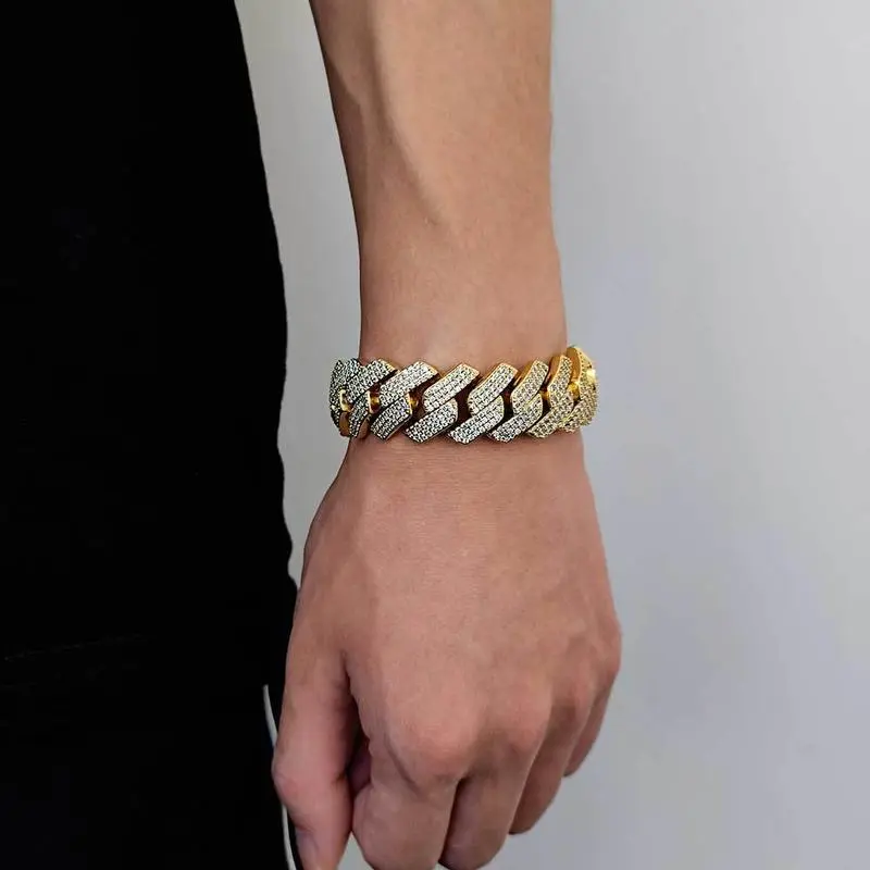 20MM Iced Out Cuban Link Bracelet - Gold Plated Exquisite Trendy Chunky Bangle, Unisex Golden Tone Chain Jewelry, Ideal Men's BF Gift, Exquisite Trendy Bracelet
