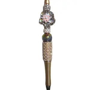 Fancy customizable beaded pen