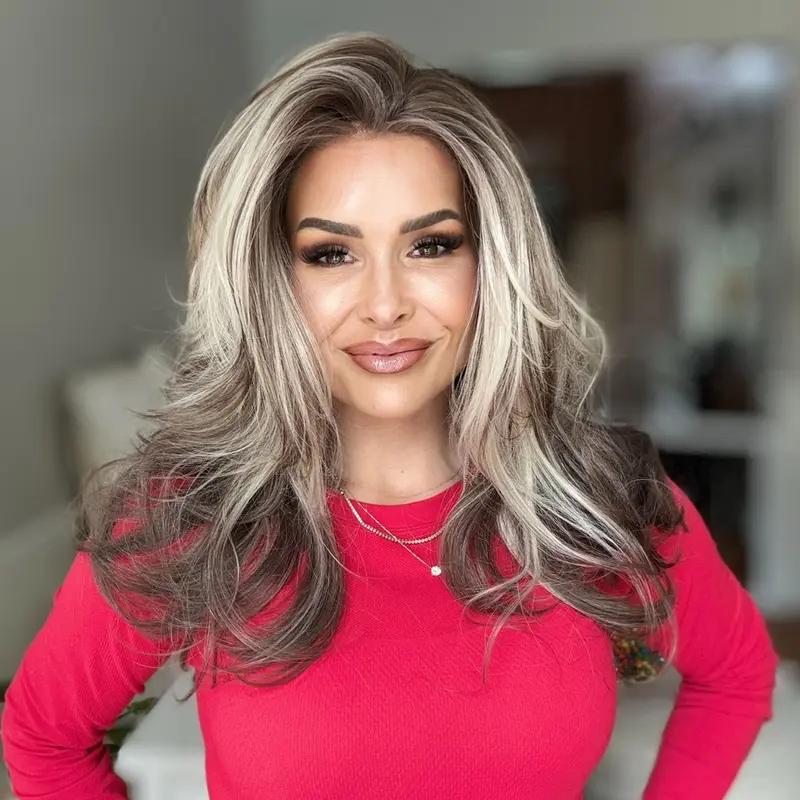 A50 by AISOM Ash Platinum Layered Straight 18“ Highlight Wig Mixed Brown and Blonde Color 13*4 Lace Front Wigs for Women Synthetic Wig