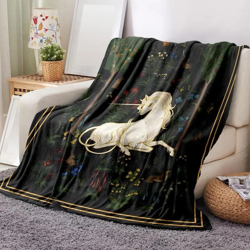 Unicorn Pattern Flannel Throw Blanket - Premium Flannel Material Soft Comfortable Warm Nap Blanket for Home Office Travel Outdoor Mother's Day Valentine's Day Birthday Christmas Gift