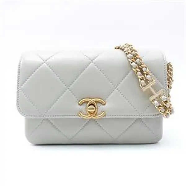 Pre-owned CHANEL leather Crossbody Bags Quilted Grey Lambskin Crossbody bag T ZY0000382260