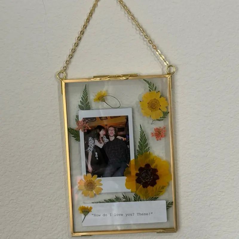 Pressed Flower Polaroid | Instant Print framed photo | Dried flower photo | Decor I Room I Floral