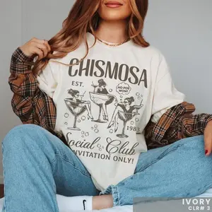 Chismosa Social Club Shirt, Latina Chisme Tee, Mexicana Funny T-shirt, Hispanic Trendy Latina Fashion Tee, Cafecito Graphic Unisex Shirts