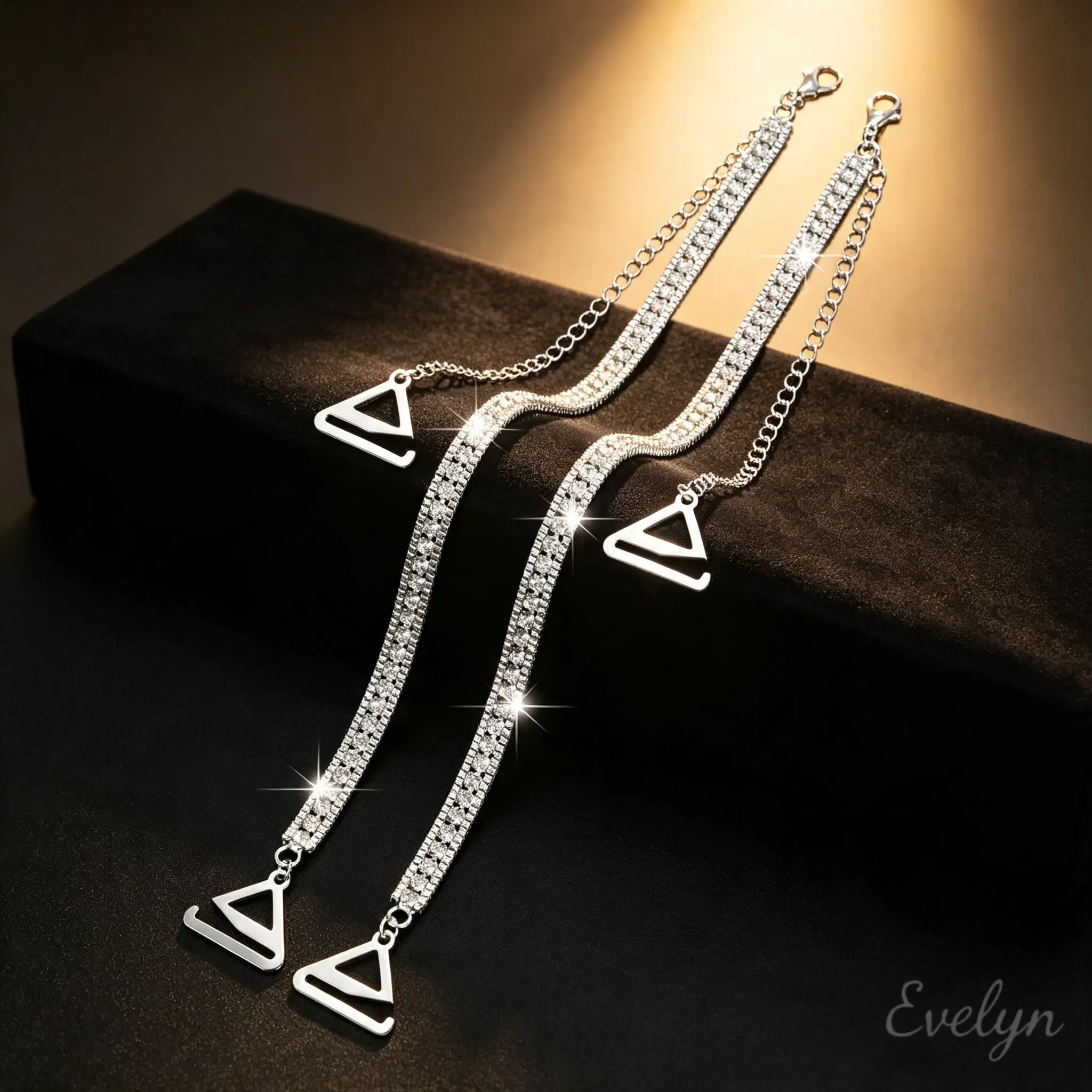 Women's Detachable Rhinestone Bra Straps - Fashion Accessory, Adjustable Sparkly Replacement Shoulder Straps, Decorative Underwear Style Accessories for Camisole, Evening Dress