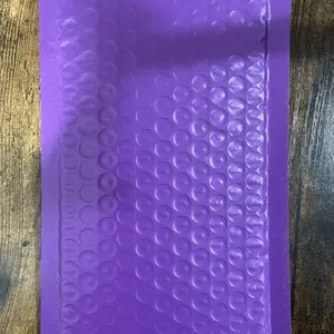 Purple Bubble Mailer - Compact Design for Convenient Delivery, Ideal for Various Uses