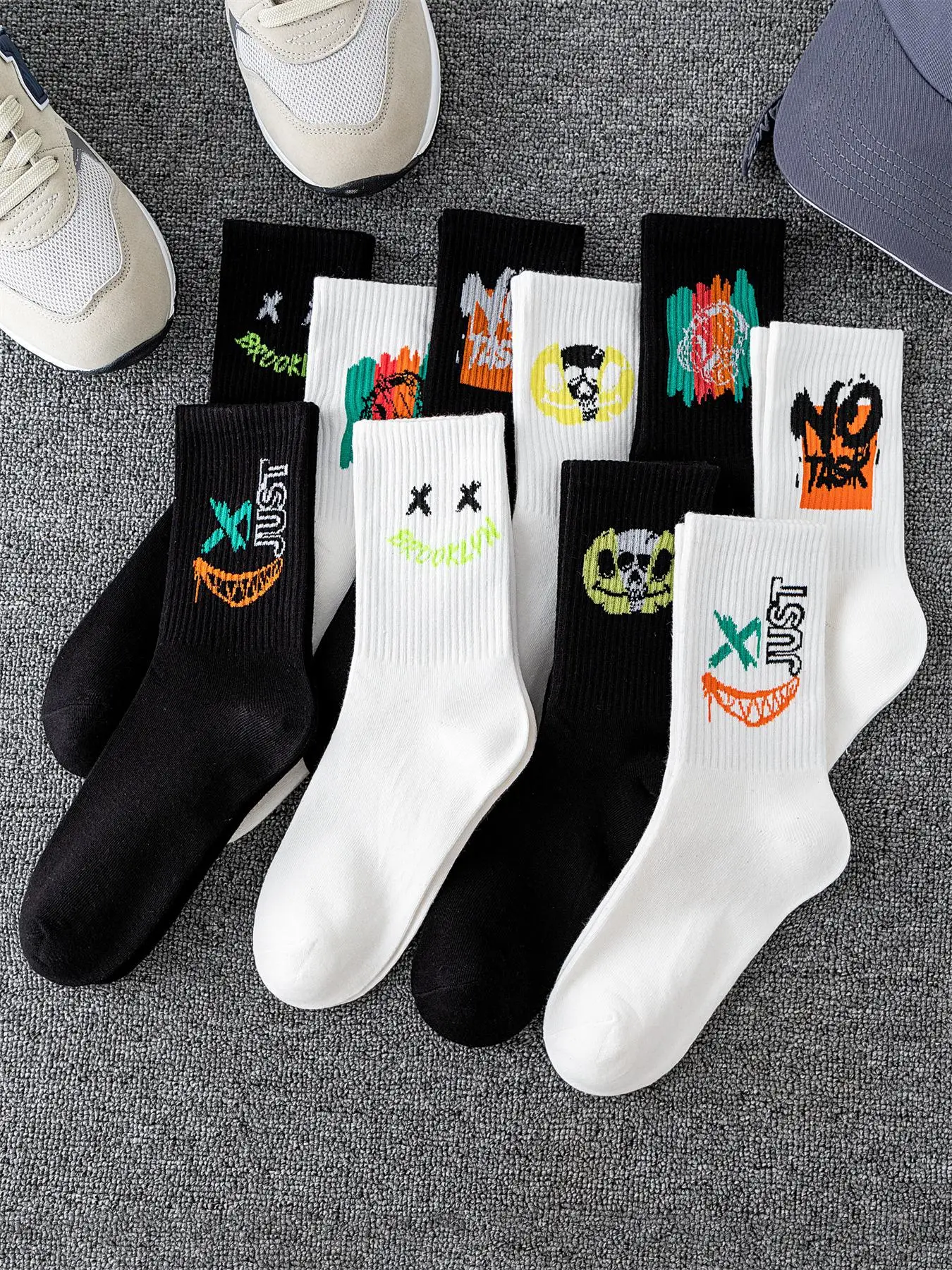 Men's Cartoon & Letter Print Crew Socks for Spring, Summer Wear 2024, Casual Comfy Breathable Socks for Daily Outdoor Wear, Cheap Stocking Gifts, Coup