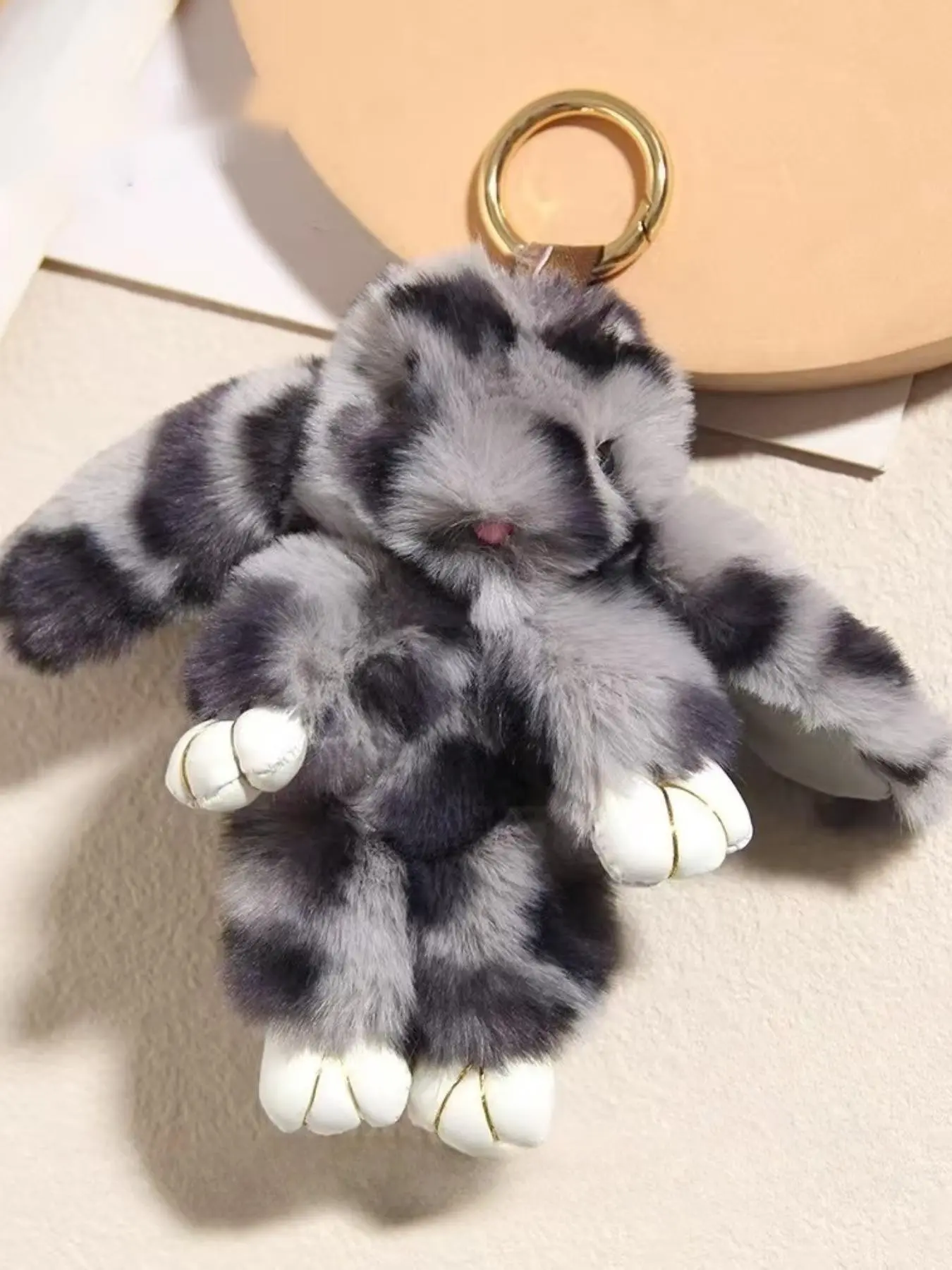 Handmade Soft Fur Ball Ornament, Creative Cute Rabbit Keychain, Plush Touch, Adorable Bag Accessory, Car Decoration, Gift for Friends, Fluffy Bunny Keychain