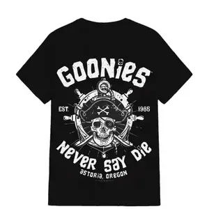 Unisex Short-Sleeve T-Shirt, Casual Sports Top - The Goonies 1986 "Never Say Die" American Retro Black Round Neck, Vintage Movie Graphic, Nostalgic Streetwear for Film Enthusiasts